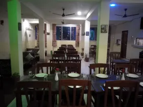 Hotel Riddhi Siddhi Restaurant & Bar - Restaurant