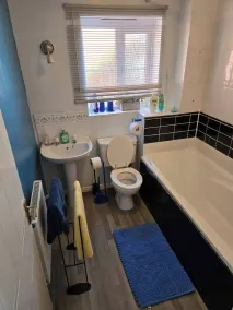 Tranquil Getaway in Wolverhampton - Perfect for Relaxation - Badezimmer