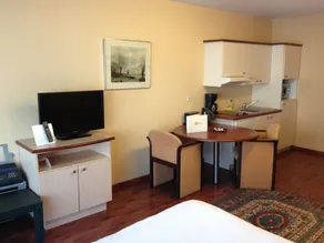 B-aparthotel Montgomery - Camera