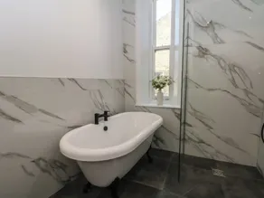 The Penthouse at 86 - Badeværelse
