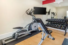 Econo Lodge Inn & Suites Houston Willowbrook - Fitness facility
