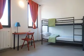 Lake Como Beach Hostel - Chambre