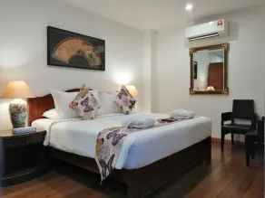 Heeren Straits Hotel - Chambre