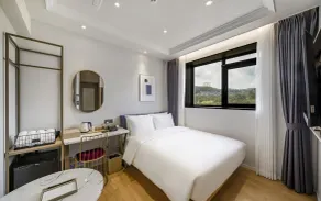 GijangYeonhwari No,25 Hotel - Room
