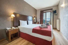 Arahova Inn Hotel - Habitación