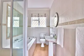 Huis Langbaai - Badezimmer