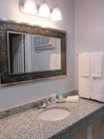 Rio Motel and Suites Wildwood Beach & Boardwalk - Bathroom