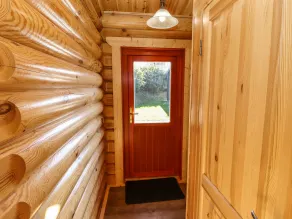 Pine Lodge - Interior