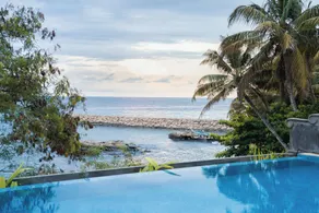 Tombolo Bay - Pool