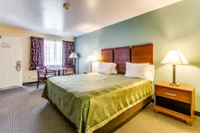 Baymont by Wyndham Willow Park - Room
