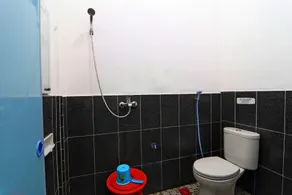 Hotel Rembulan - Baño