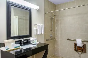 Quality Inn McComb - Værelse