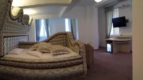 Bali Colosseum Hotel - Room