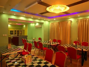 Phoenicia Grand Hotel - Restaurant