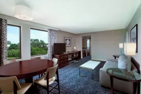 Sheraton Suites Philadelphia Airport - Chambre
