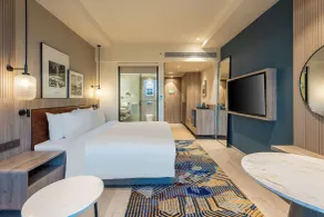 Radisson Resort & Spa Khopoli - Room