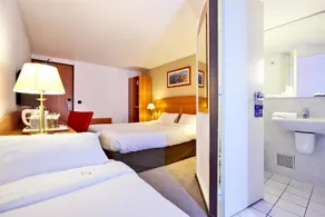 Comfort Hotel Evreux - Room