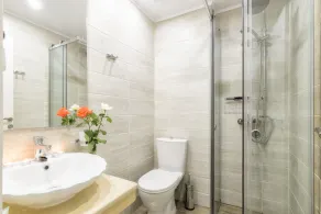 Mouria Studios & Apartments - Bathroom