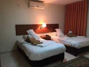 Zaina Plaza Hotel - Room