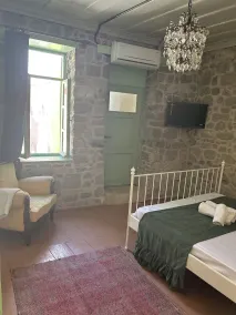 Asclepius Boutique Hotel & Cafe - Camera