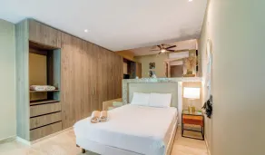 Syrena Home Living - Room