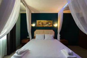 Rebetika Hotel & bistro - Room