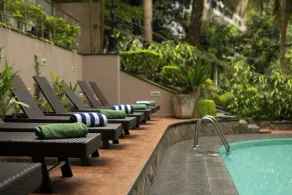 Oak Ray Serene Garden Hotel - Pool