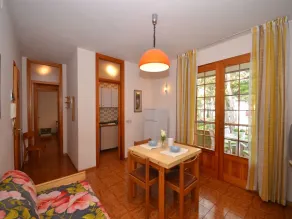 VILLAROSA - Essbereich im Zimmer