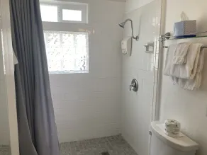 Tillicum Beach Motel - Formerly Deane's Oceanfront Lodge - Salle de bain