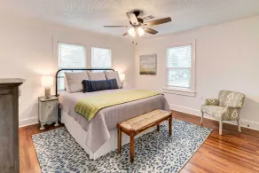 2 Mi to Magnolia Mkt: Cozy Retreat w/ Shared Yard - Innenbereich