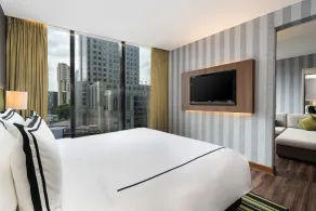 Montraj Continent Sukhumvit Bangkok - Chambre