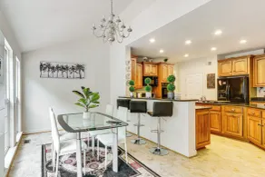 Huge Hagerstown Home w/ Deck ~ 4 Mi to Downtown! - Interiör