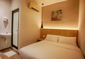 The Marion Hotel Pelangi Branch - Chambre