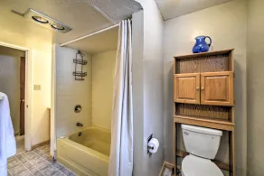 Cozy Durango Apt w/ Mtn View ~ 6 Mi to Downtown! - Interiör