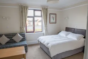 Toothbrush Rooms at Lattice Lodge - Guest Kitchen & EV Recharging - Chambre