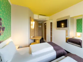 B&B Hotel Oberhausen am Centro - Room