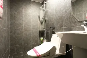 Achasan Station Wall Hotel - Salle de bain