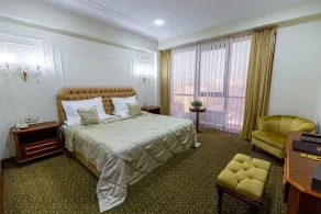 Plaza Hotel Almaty - Room