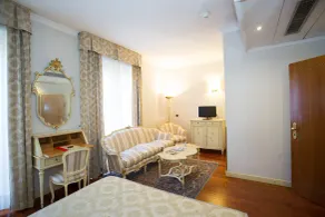Andreola Central Hotel - Chambre