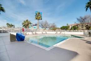 Motel 6-Phoenix, AZ - East - Pool