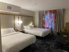 Fairfield Inn & Suites by Marriott Saratoga Malta - Habitación