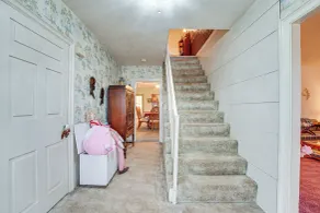 Pet-friendly Franklinville Farmhouse w/ Sunroom! - Innvendig
