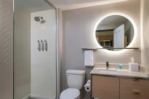 TownePlace Suites North Little Rock  - Badeværelse