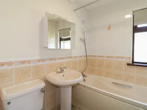 27 Brocklehurst - Badezimmer