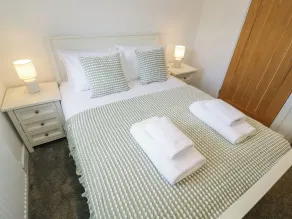 Landhaus mit Sauna, Pool und Garten - Zimmer