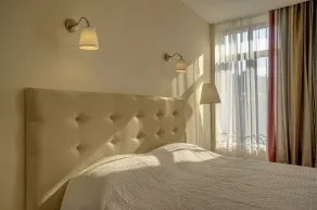 Capitol Hotel - Room