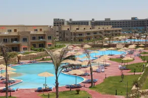Tolip North Coast Hotel - Piscina