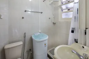 Rio Rentals 021 - C005 Studio em Copa - Bathroom