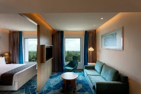 Holiday Inn Express & Suites Bengaluru Old Madras Road by IHG - Room