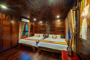 Anna Pham Bungalow - Friendly Local - Room